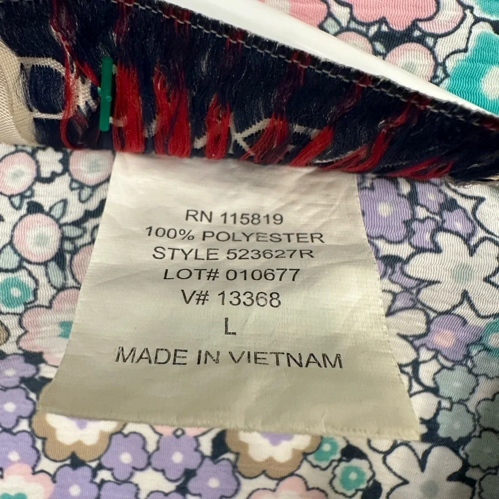Vintage DonnKenny Garden Party Purple Green White Floral Blouse size Large.